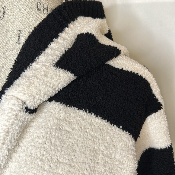 Kashwére Luxury Robe - Picture 4 of 7